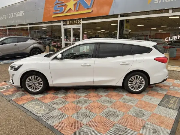 Ford FOCUS SW 1.0 ECOBOOST 125 MHEV TITANIUM - Photo 5