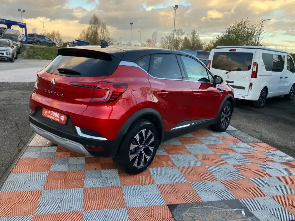 Renault CAPTUR TCe 90 BV6 TECHNO GPS 9.3" Caméra - Photo 5