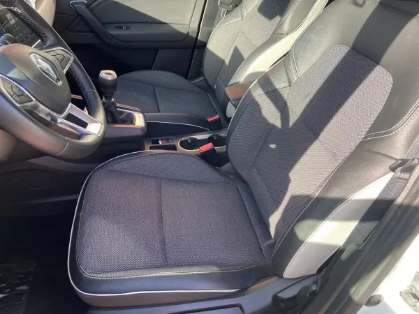 Renault CAPTUR TCe 90 BV6 TECHNO GPS 9.3" Caméra - Photo 3