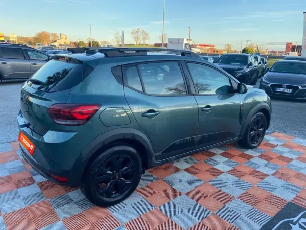 Dacia SANDERO TCe 110 BV6 STEPWAY EXTREME + GPS Caméra JA 16" - Photo 5