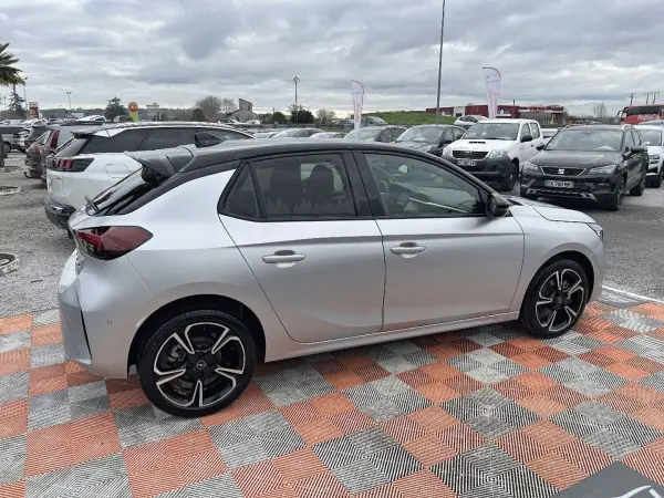 Opel CORSA 1.2 TURBO Hybrid 145 AUTO GS GPS Caméra JA 17" - Photo 4