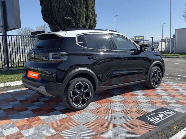 Citroën C3 TURBO 100 BV6 MAX - Photo 5