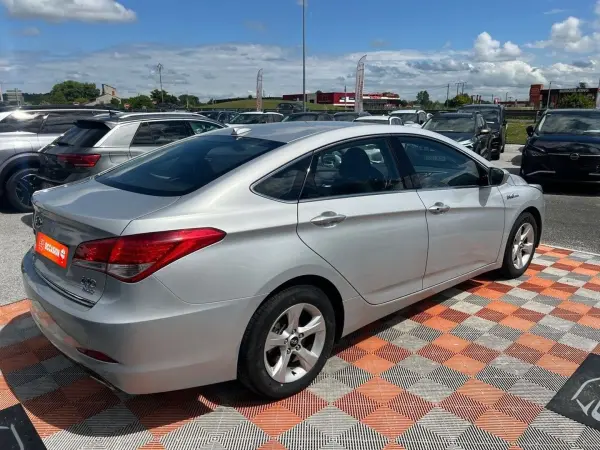 Hyundai I40 1.7 CRDI 115 PACK BUSINESS GPS - Photo 5