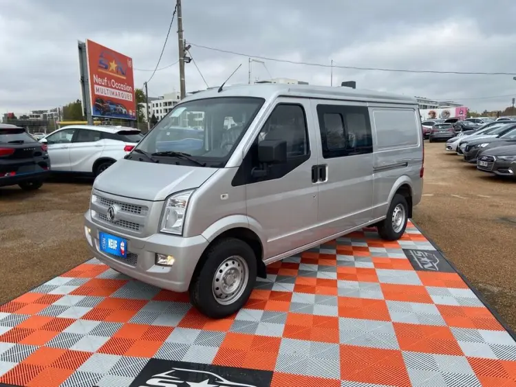 DFSK Eco City 35 CABINE APPROFONDIE 4 Places Caméra 2 Portes Lat. Clim. Bluetooth Hayon Vitré