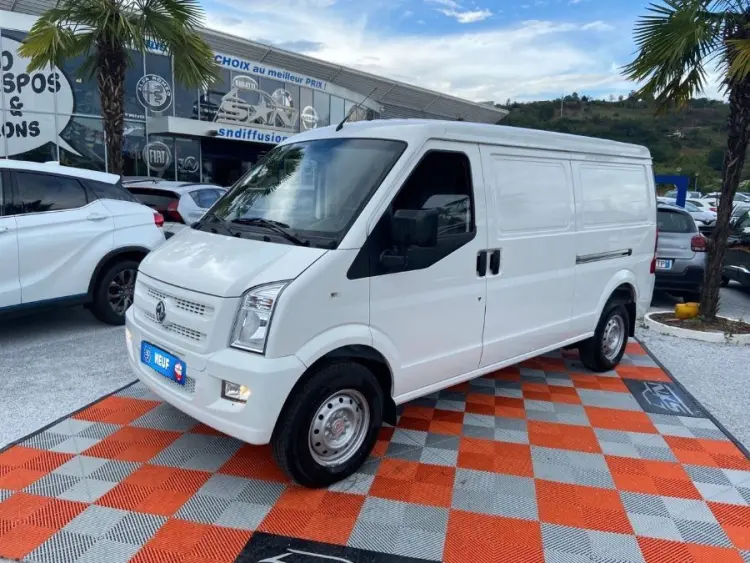 DFSK Eco City 35 VAN 2 Places Caméra 2 Portes Lat. Clim. Bluetooth Hayon vitré