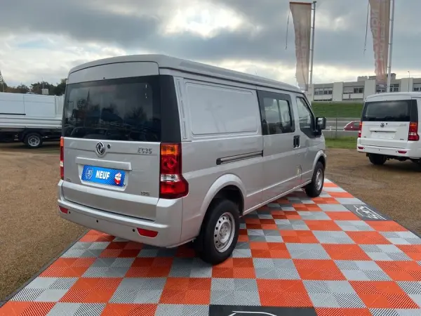 DFSK Eco City 35 CABINE APPROFONDIE 4 Places Caméra 2 Portes Lat. Clim. Bluetooth Vitré - Photo 2