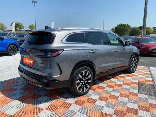 Renault ESPACE E-Tech Full Hybrid 200 TECHNO Caméra 360° 7PL - Photo 5